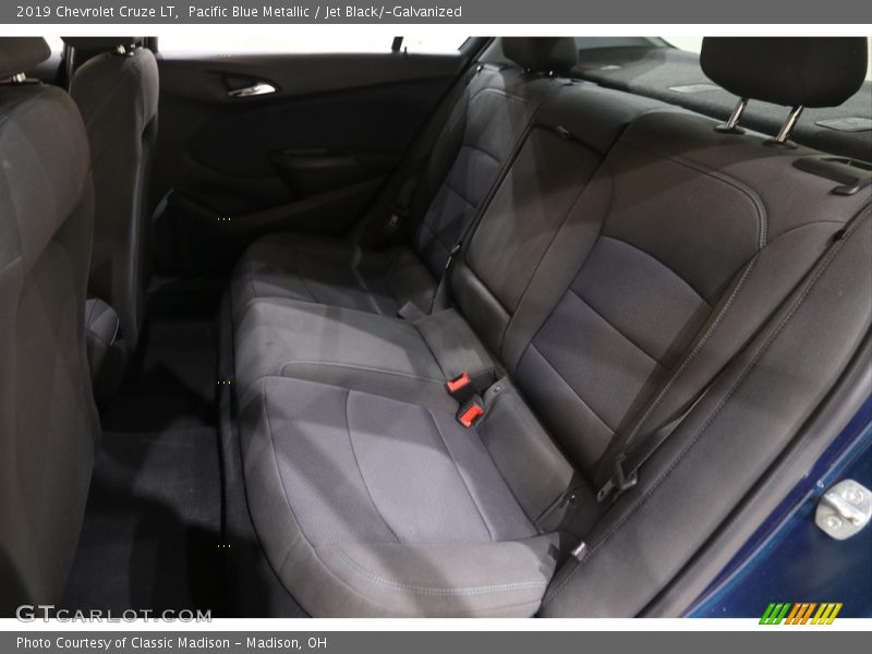 Pacific Blue Metallic / Jet Black/­Galvanized 2019 Chevrolet Cruze LT