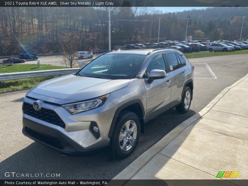 Silver Sky Metallic / Light Gray 2021 Toyota RAV4 XLE AWD