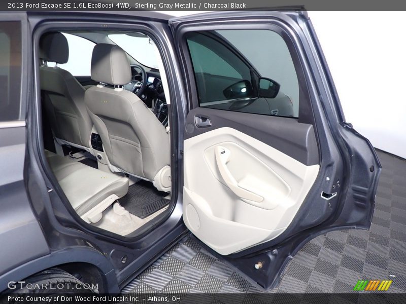 Sterling Gray Metallic / Charcoal Black 2013 Ford Escape SE 1.6L EcoBoost 4WD