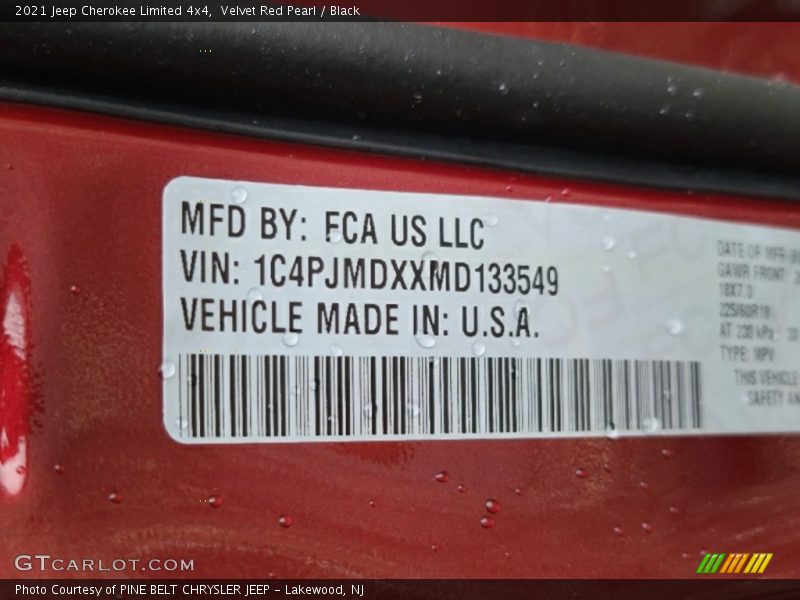 Velvet Red Pearl / Black 2021 Jeep Cherokee Limited 4x4