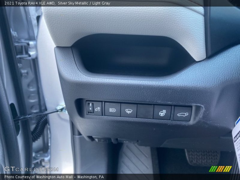 Silver Sky Metallic / Light Gray 2021 Toyota RAV4 XLE AWD