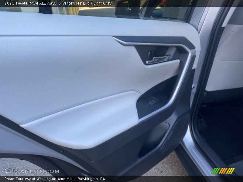 Silver Sky Metallic / Light Gray 2021 Toyota RAV4 XLE AWD