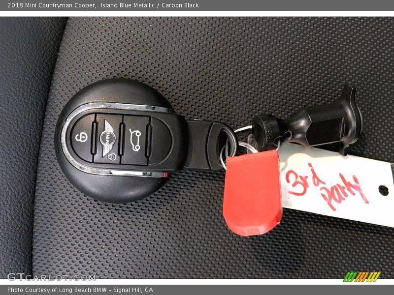 Island Blue Metallic / Carbon Black 2018 Mini Countryman Cooper