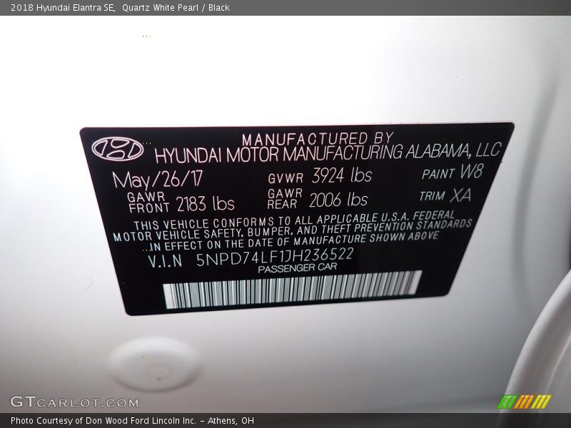 Quartz White Pearl / Black 2018 Hyundai Elantra SE