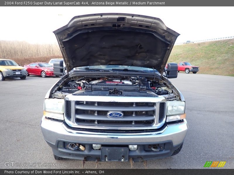 Arizona Beige Metallic / Medium Parchment 2004 Ford F250 Super Duty Lariat SuperCab 4x4