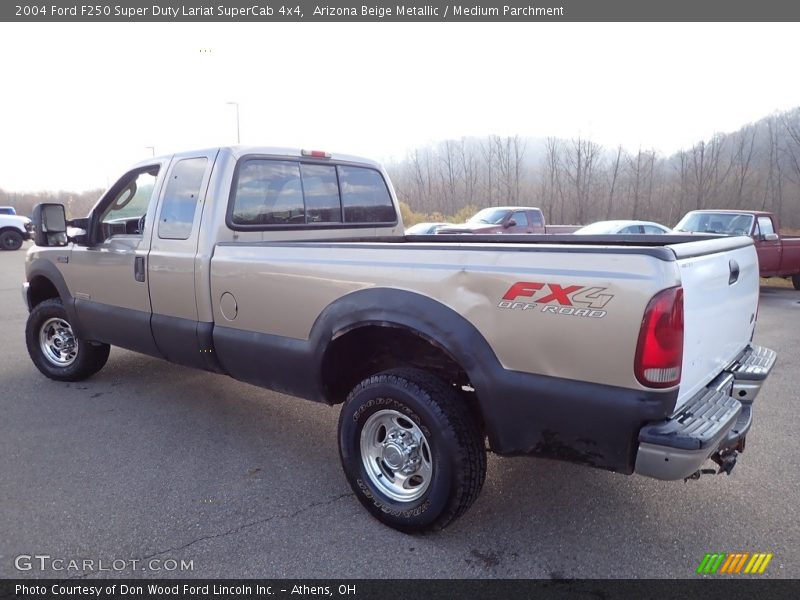 Arizona Beige Metallic / Medium Parchment 2004 Ford F250 Super Duty Lariat SuperCab 4x4