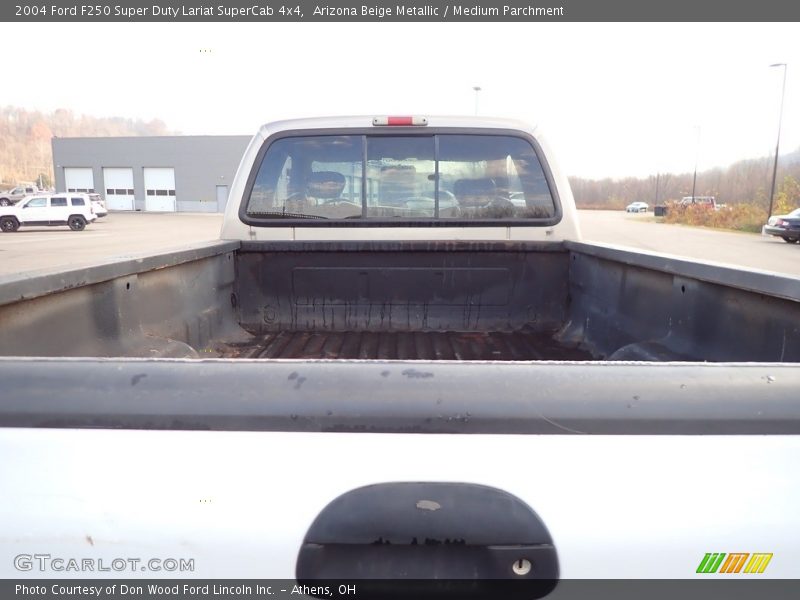 Arizona Beige Metallic / Medium Parchment 2004 Ford F250 Super Duty Lariat SuperCab 4x4