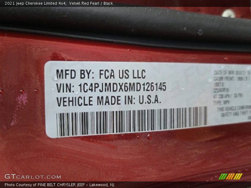 Velvet Red Pearl / Black 2021 Jeep Cherokee Limited 4x4