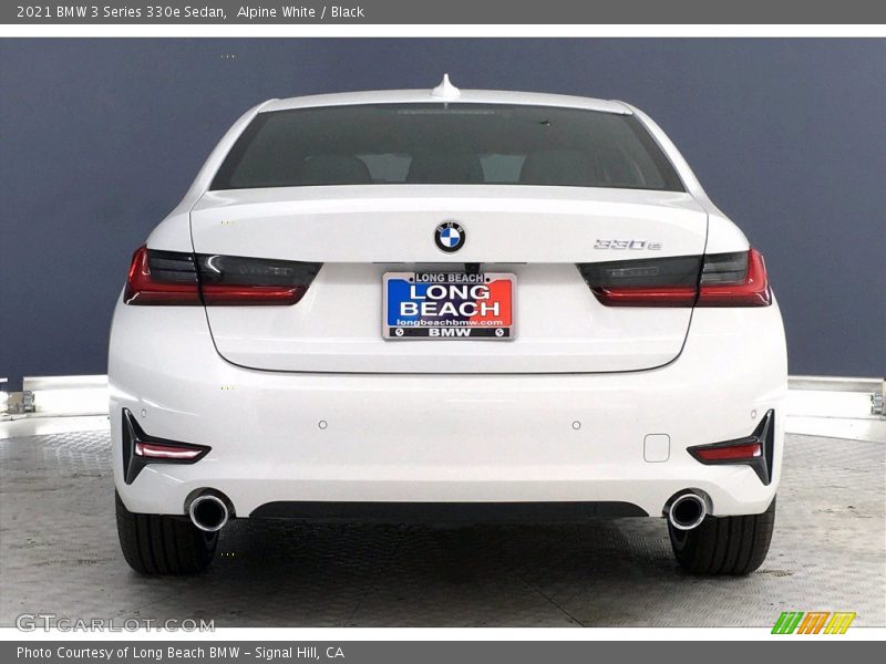 Alpine White / Black 2021 BMW 3 Series 330e Sedan