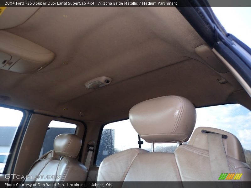 Arizona Beige Metallic / Medium Parchment 2004 Ford F250 Super Duty Lariat SuperCab 4x4