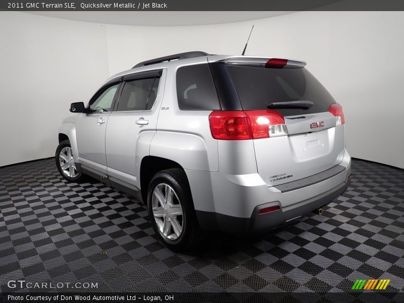 Quicksilver Metallic / Jet Black 2011 GMC Terrain SLE