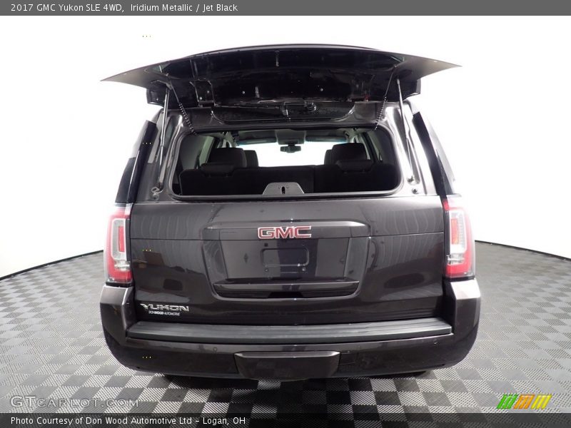 Iridium Metallic / Jet Black 2017 GMC Yukon SLE 4WD