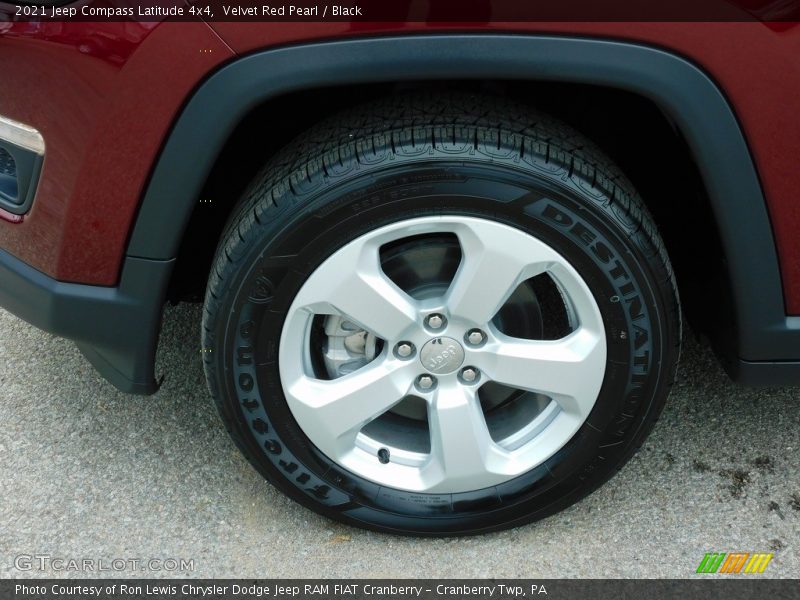 Velvet Red Pearl / Black 2021 Jeep Compass Latitude 4x4