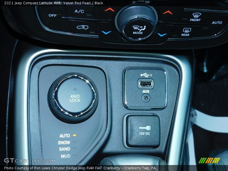 Velvet Red Pearl / Black 2021 Jeep Compass Latitude 4x4