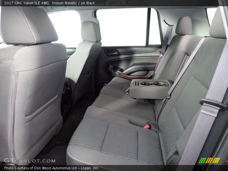 Iridium Metallic / Jet Black 2017 GMC Yukon SLE 4WD