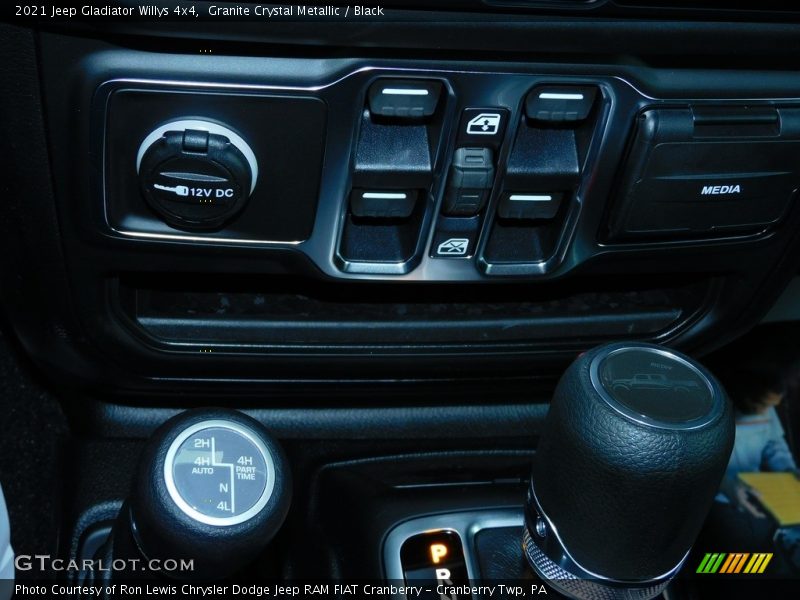 Granite Crystal Metallic / Black 2021 Jeep Gladiator Willys 4x4