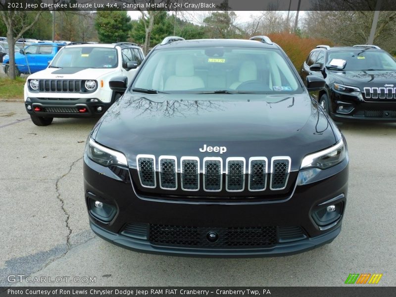 Sangria Metallic / Ski Gray/Black 2021 Jeep Cherokee Latitude Lux 4x4