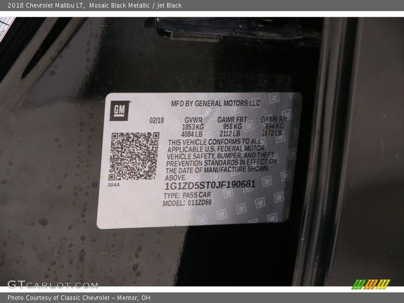 Mosaic Black Metallic / Jet Black 2018 Chevrolet Malibu LT