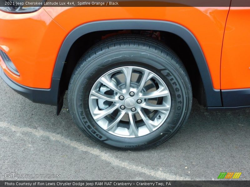  2021 Cherokee Latitude Lux 4x4 Wheel