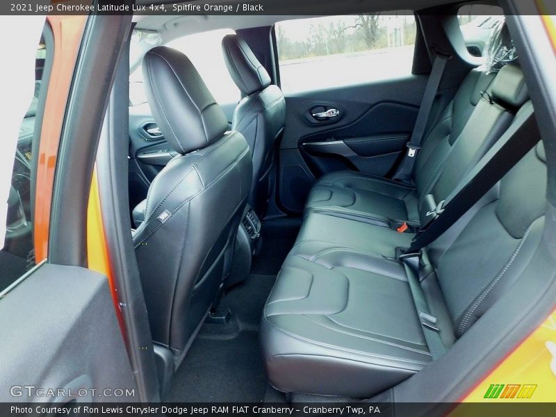 Rear Seat of 2021 Cherokee Latitude Lux 4x4