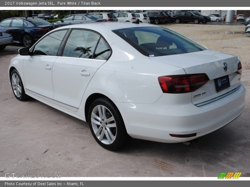 Pure White / Titan Black 2017 Volkswagen Jetta SEL