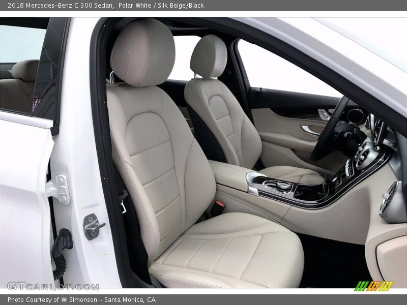 Polar White / Silk Beige/Black 2018 Mercedes-Benz C 300 Sedan