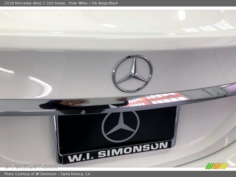 Polar White / Silk Beige/Black 2018 Mercedes-Benz C 300 Sedan