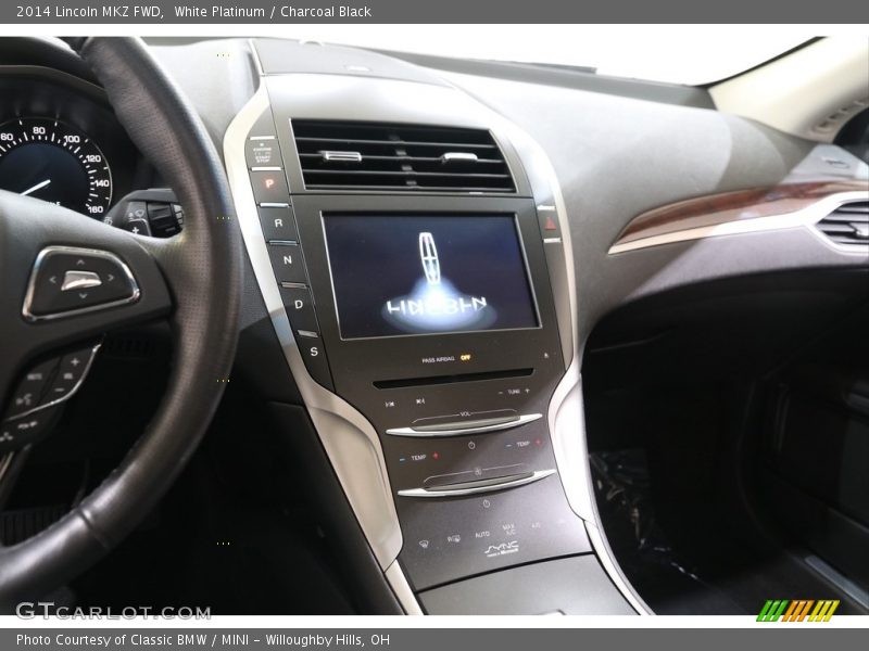 White Platinum / Charcoal Black 2014 Lincoln MKZ FWD