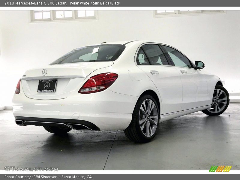 Polar White / Silk Beige/Black 2018 Mercedes-Benz C 300 Sedan