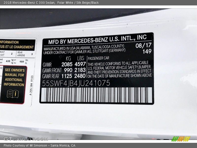 Polar White / Silk Beige/Black 2018 Mercedes-Benz C 300 Sedan
