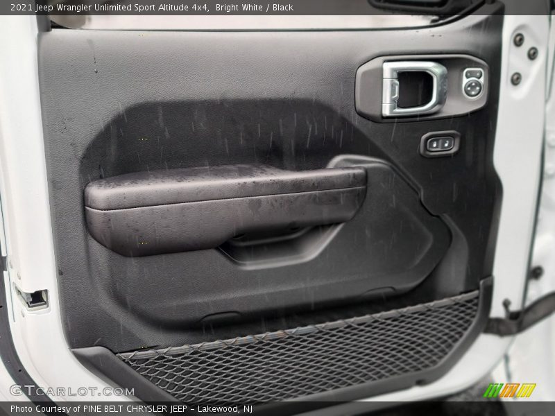 Bright White / Black 2021 Jeep Wrangler Unlimited Sport Altitude 4x4