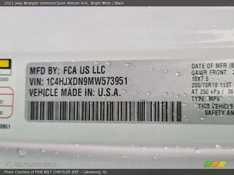 Bright White / Black 2021 Jeep Wrangler Unlimited Sport Altitude 4x4