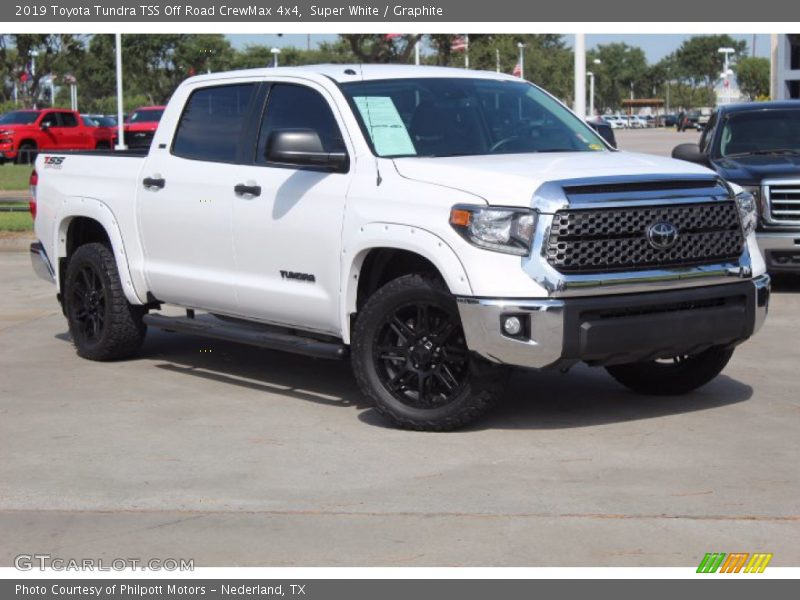 Super White / Graphite 2019 Toyota Tundra TSS Off Road CrewMax 4x4