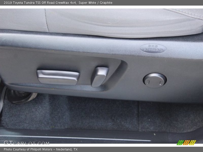 Super White / Graphite 2019 Toyota Tundra TSS Off Road CrewMax 4x4