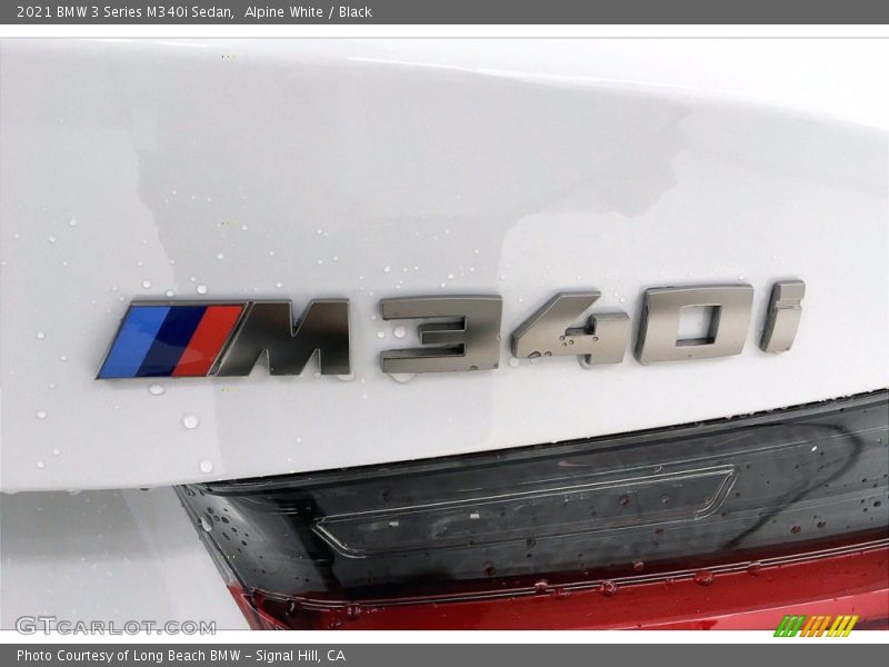 Alpine White / Black 2021 BMW 3 Series M340i Sedan