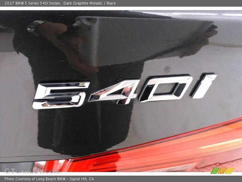 Dark Graphite Metallic / Black 2017 BMW 5 Series 540i Sedan