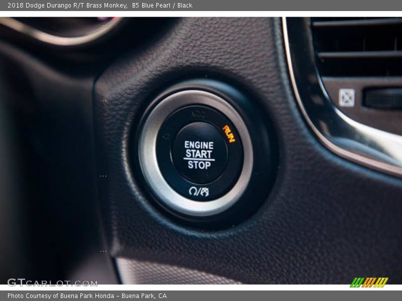 B5 Blue Pearl / Black 2018 Dodge Durango R/T Brass Monkey