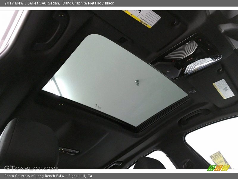 Dark Graphite Metallic / Black 2017 BMW 5 Series 540i Sedan