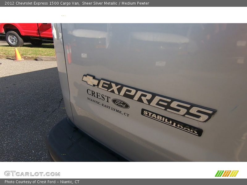 Sheer Silver Metallic / Medium Pewter 2012 Chevrolet Express 1500 Cargo Van