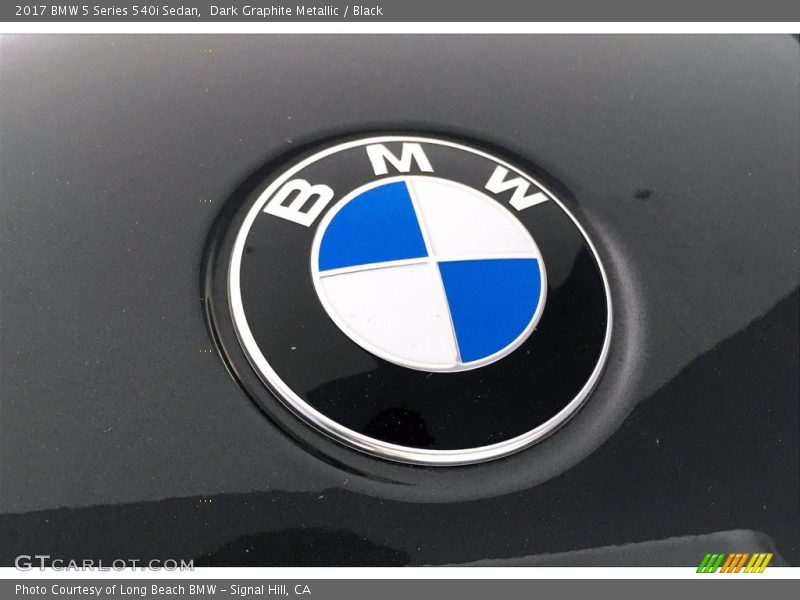 Dark Graphite Metallic / Black 2017 BMW 5 Series 540i Sedan