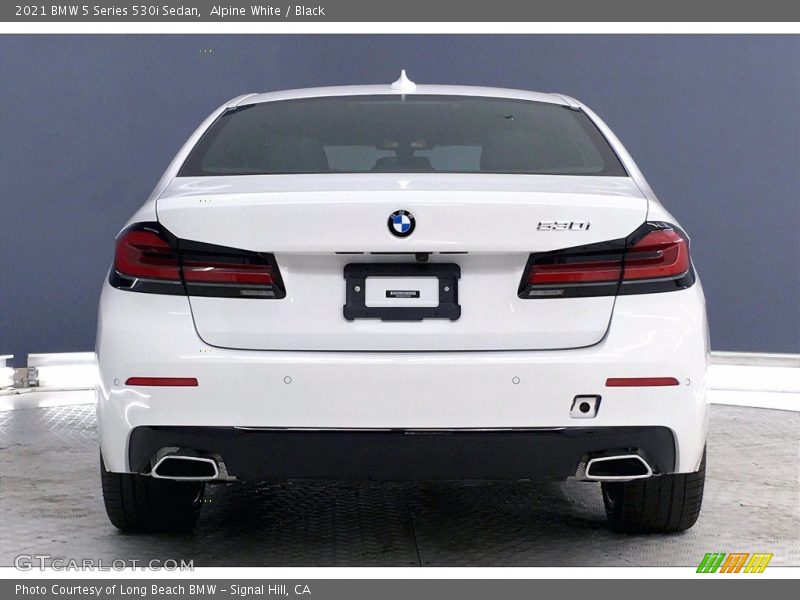 Alpine White / Black 2021 BMW 5 Series 530i Sedan