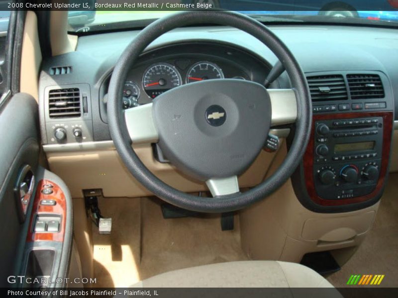 Bordeaux Red Metallic / Cashmere Beige 2008 Chevrolet Uplander LS