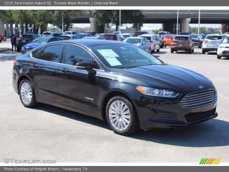 Tuxedo Black Metallic / Charcoal Black 2015 Ford Fusion Hybrid SE