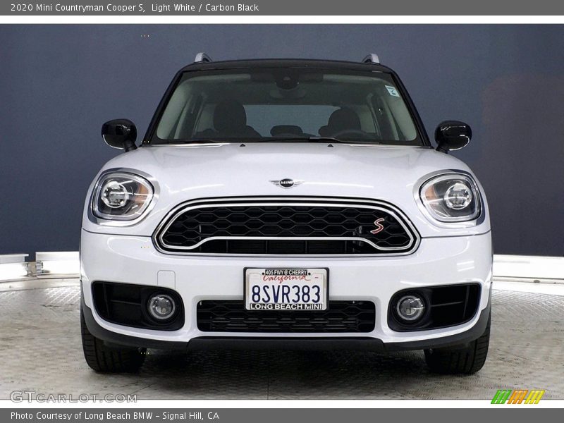 Light White / Carbon Black 2020 Mini Countryman Cooper S