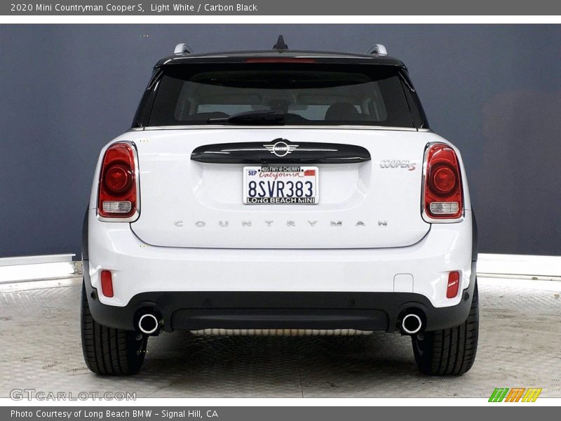 Light White / Carbon Black 2020 Mini Countryman Cooper S