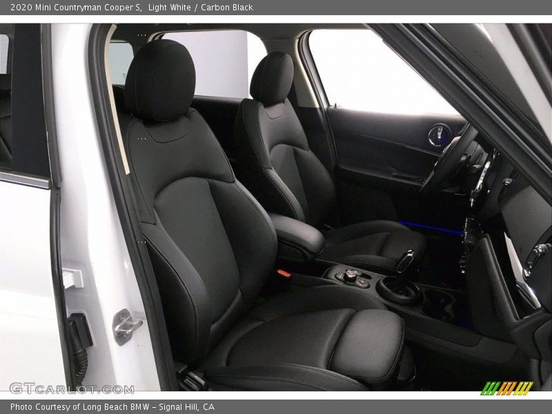 Light White / Carbon Black 2020 Mini Countryman Cooper S