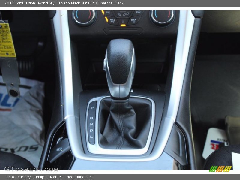 Tuxedo Black Metallic / Charcoal Black 2015 Ford Fusion Hybrid SE