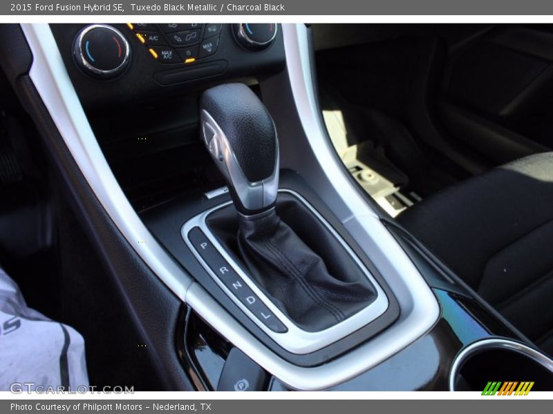 Tuxedo Black Metallic / Charcoal Black 2015 Ford Fusion Hybrid SE