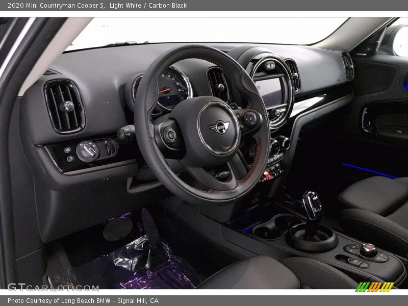 Light White / Carbon Black 2020 Mini Countryman Cooper S