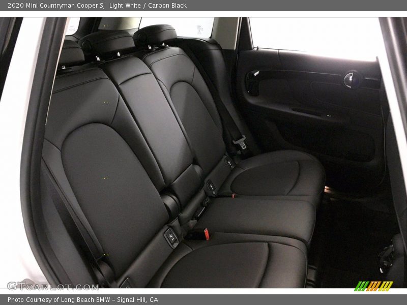 Light White / Carbon Black 2020 Mini Countryman Cooper S
